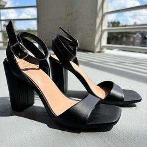 a new day Black Heeled Sandals with Chunky Block Heel